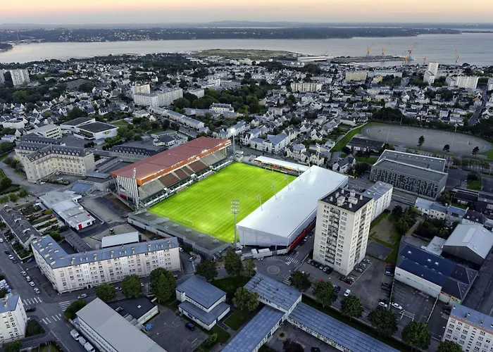 63m2 Lumineux Proche Stang Alar شقة *